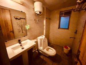 Et badeværelse på Shree Vrindavan dham