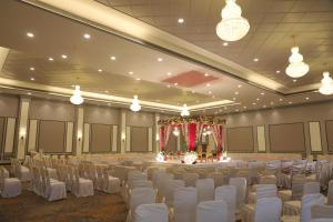 Φωτογραφία από το άλμπουμ του Grand Sarovar Portico, Latur σε Lātūr +60 φωτογραφίες