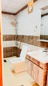 Ванная комната в Wesam Wadi Rum lodge