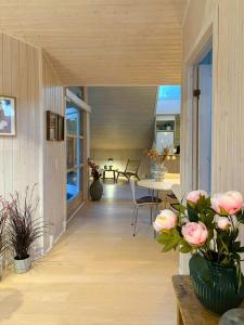 Ο χώρος του λόμπι ή της ρεσεψιόν στο Architect-Designed House In Dronningmølle