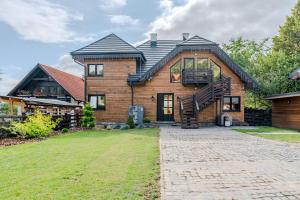 O grădină în afara Westwand Villas