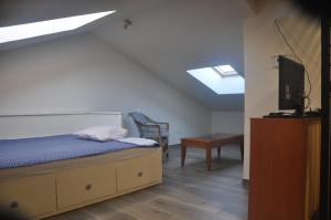 TV a/nebo společenská místnost v ubytování Casa rural La Zarzosa