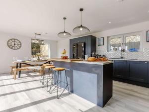 Ποτά στο 4 Bed in Bude 85673