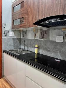 Η κουζίνα ή μικρή κουζίνα στο KatKa House