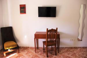 TV a/nebo společenská místnost v ubytování Hostal la zamora