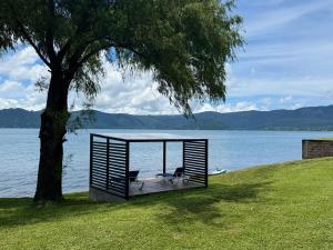 Naturlandskabet i nærheden af lodgen