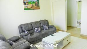 Photo de la galerie de l'établissement Mupa Luxury Condo IV BnB, à Nyahururu