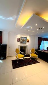 Χώρος καθιστικού στο mountain view Villa Zuhal Dalyan