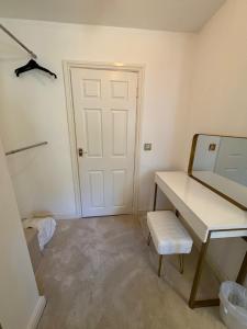 Fotografie z fotogalerie ubytování Beautiful 1 Bedroom Flat Oxford - Sleeps 4 Guests v destinaci Oxford