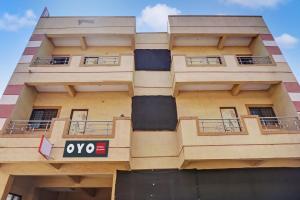 Gallery image of Hotel O Krishna Executive in Pune