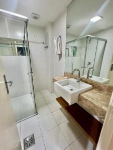 Vannituba majutusasutuses Garvey 1014 Studio Catedral By Hospede Fácil