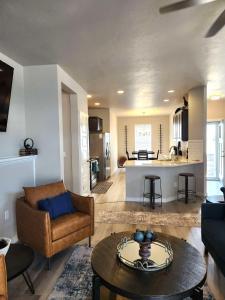 Χώρος καθιστικού στο StarLuxe Stay and Play