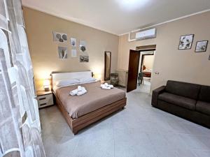 Postel nebo postele na pokoji v ubytování Maison DomInes