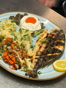 Makanan di atau berdekatan inn ini +10 gambar