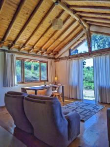 Gallery image of Casa Azul no Vale Matutu, Vista incrível e aconchego in Aiuruoca