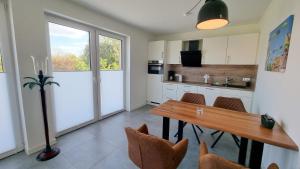 Η κουζίνα ή μικρή κουζίνα στο Ferienhaus Helene