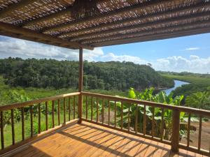 balcone con vista sul fiume di Pousada Lua Cheia Caraíva a Caraíva