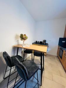 Фотография из галереи Gutshof von Gemünden Ferienwohnung 4 в Бернау