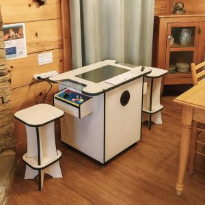 Foto dalla galleria di Free Tickets! Windy Ridge-Pet-Friendly wfee Cabin with Fishing Access & Fenced In Yard a Sevierville