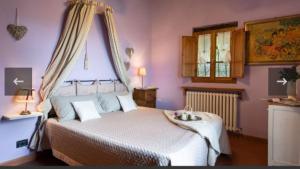 Un pat sau paturi într-o cameră la Holiday home Belvedere +51 fotografii