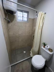 Ένα μπάνιο στο Monoambiente contenedor