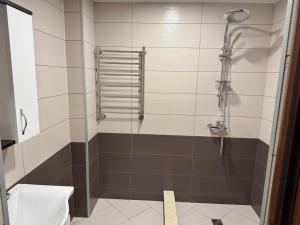 Ένα μπάνιο στο Hotel Sachino