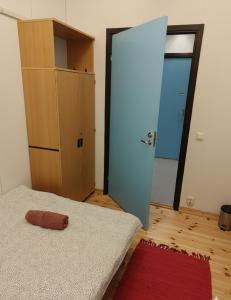 Postel nebo postele na pokoji v ubytování Spectrum Services