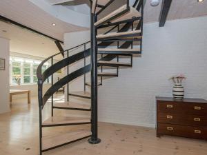 Fotografie z fotogalerie ubytování 20 person holiday home in Ørsted v destinaci Ørsted + 25 fotografií