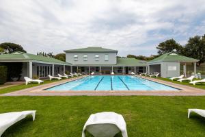 Bazén v ubytování Robin 4270 nebo v jeho okolí