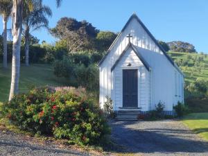 Κήπος έξω από το Beautiful & Unique - The Chapel on the Olive Grove +10 φωτογραφίες