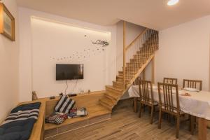 TV a/nebo společenská místnost v ubytování Apartments Marin