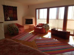 TV a/nebo společenská místnost v ubytování Casa Algarrobo Chile