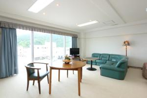 Galeriebild der Unterkunft Sun Flower City Hotel in Setouchi