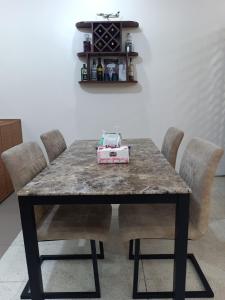 Gallery image of Laika the Beagle's Home away from Home - Clark in Angeles +39 photos