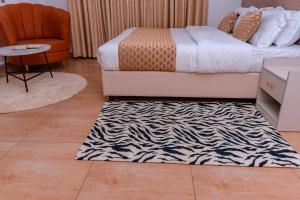 Φωτογραφία από το άλμπουμ του Midview σε Νακούρου