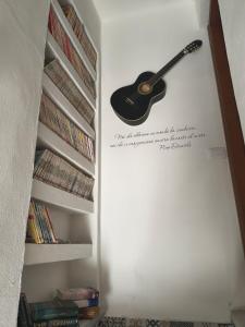 Knihovna v apartmánu