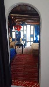 Χώρος καθιστικού στο Diabat hostel +23 φωτογραφίες