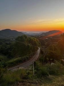 Φυσικό τοπίο κοντά σε οργανωμένο κάμπινγκ +1 φωτογραφίες