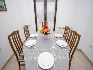 Fotografia z galérie ubytovania Modern apartment near the beach in Istria v destinácii Vintijan + 16 fotografií