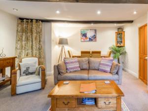 Posezení v ubytování Willow Cottage