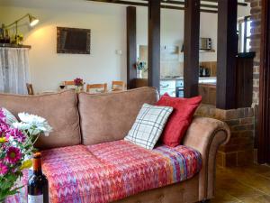 Χώρος καθιστικού στο Apple Cottage - 27442