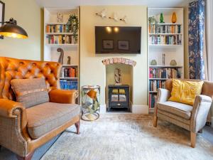 Istumisnurk majutusasutuses Pass the Keys Charming 2 Bed Townhouse Short Walk To The River