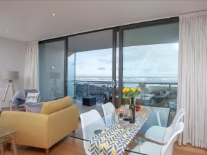 Un lugar para sentarse en Ocean Serenity, Horizon View