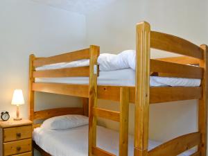 Giường trong phòng chung tại Dunardry View +2 ảnh