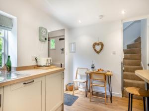 Köök või kööginurk majutusasutuses Stone Cottage