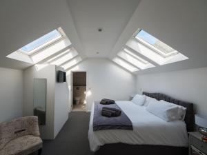 En eller flere senge i et værelse på Chestnut Cottage - Uk11846 + 16 billeder