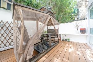 Balkón nebo terasa v ubytování Tonight Homestay Jing'an Temple Shanghai Shenle Building