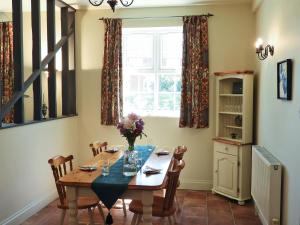 Φωτογραφία από το άλμπουμ του Granary Cottage σε Hopton on Sea