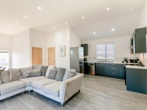 Η κουζίνα ή μικρή κουζίνα στο Lodge 2 - Uk48681