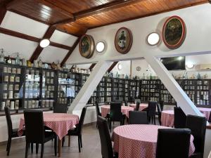 Εστιατόριο ή άλλο μέρος για φαγητό στο Casa Bazna